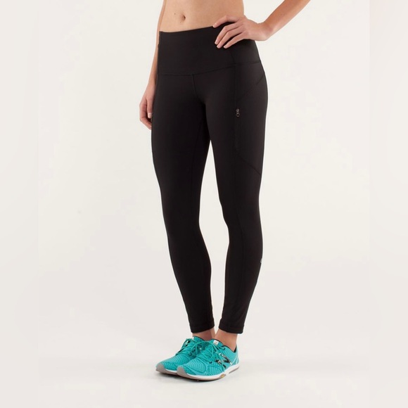 Lululemon Run: Ice Queen 7/8 Tight Black Size 4 - Picture 2 of 12